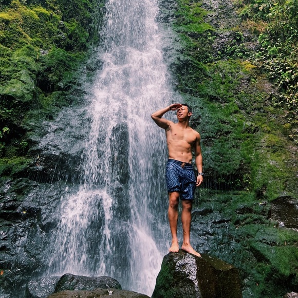 Meet your Posher, Landon - Picture 1 of 1